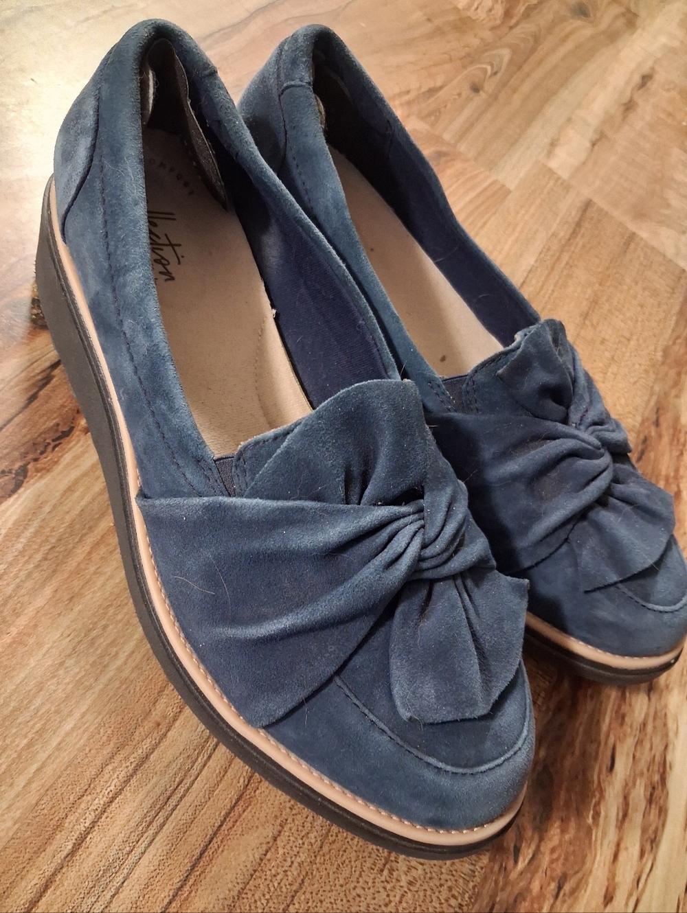 Blue Suede Knot-Front Women's Moccasins